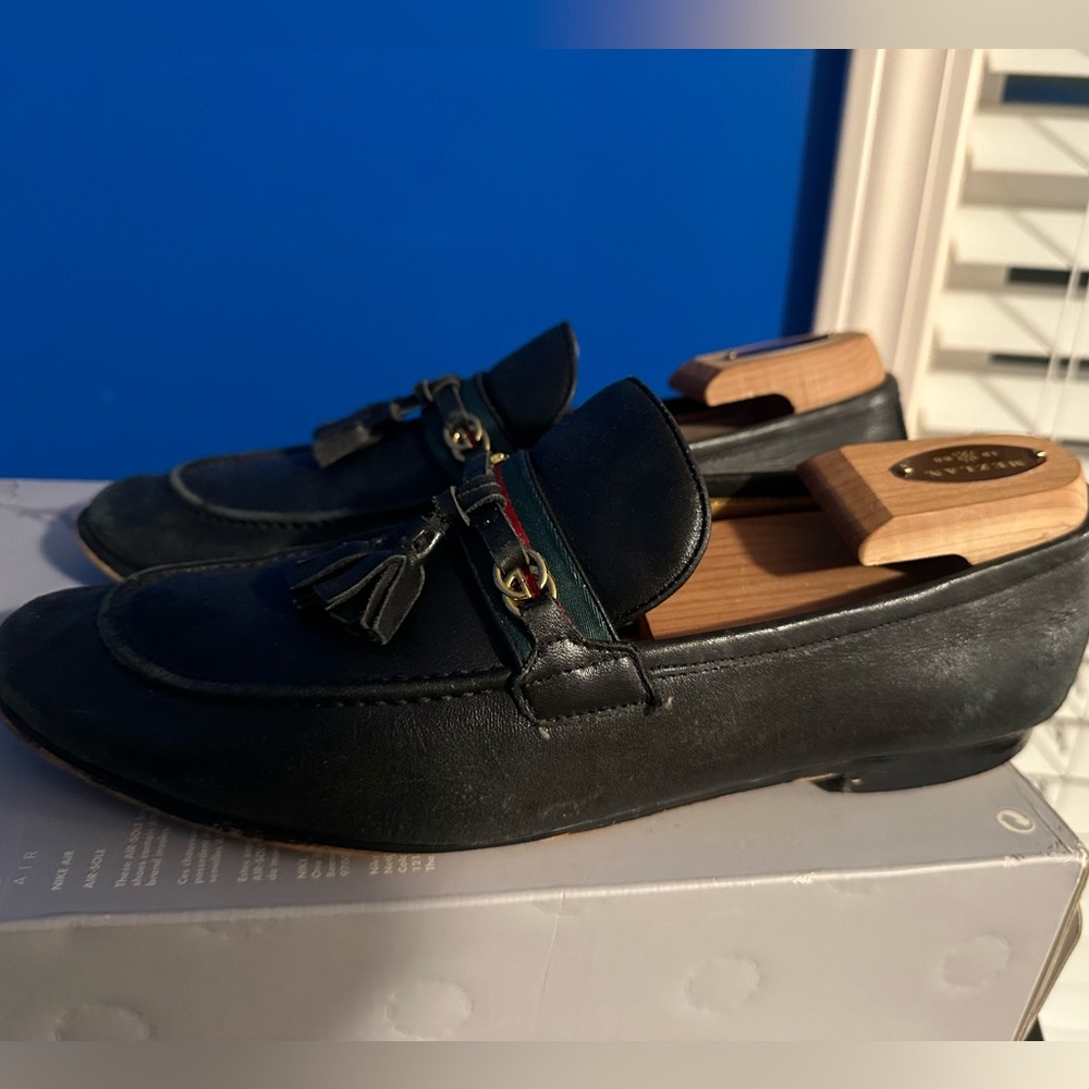 Gucci loafers Sz 9.5